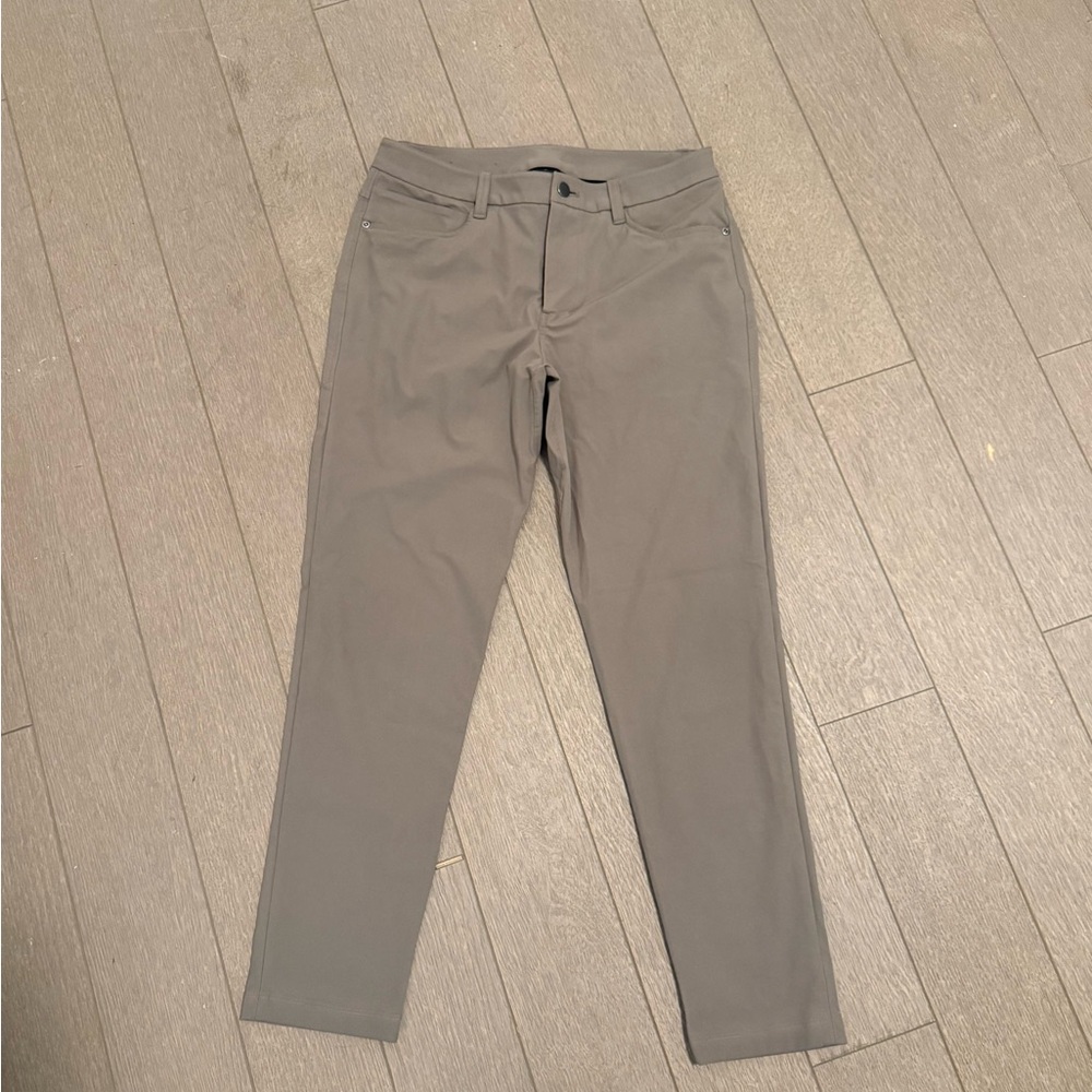 lululemon athletica Men's Classic Gray Chinos